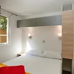キャンプ場 La Croix Du Sud ラマチュエル