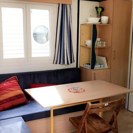 La Croix Du Sud Campeggio