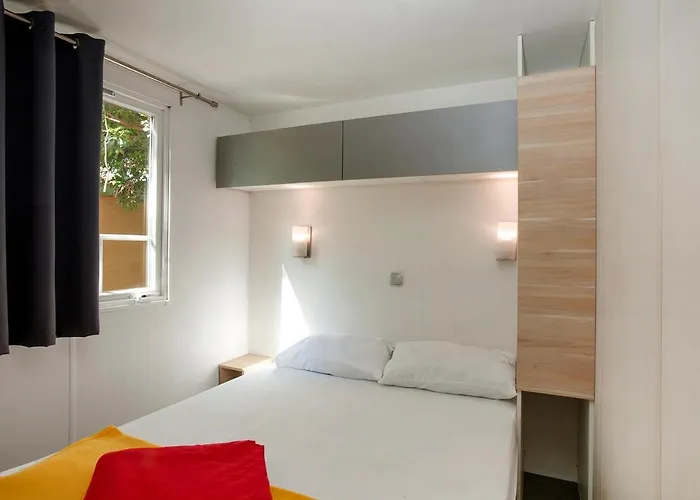 אתר קמפינג La Croix Du Sud רמטואל