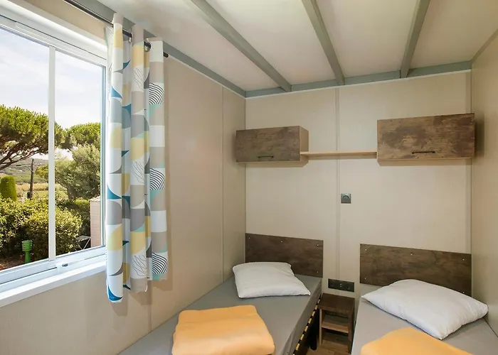 La Croix Du Sud אתר קמפינג רמטואל