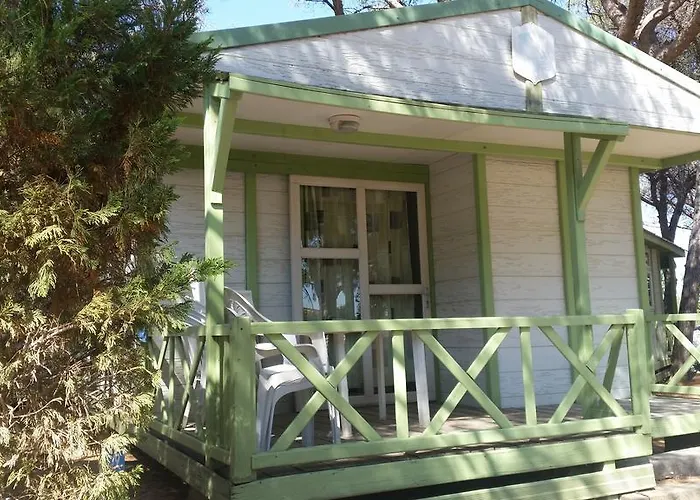 אתר קמפינג La Croix Du Sud